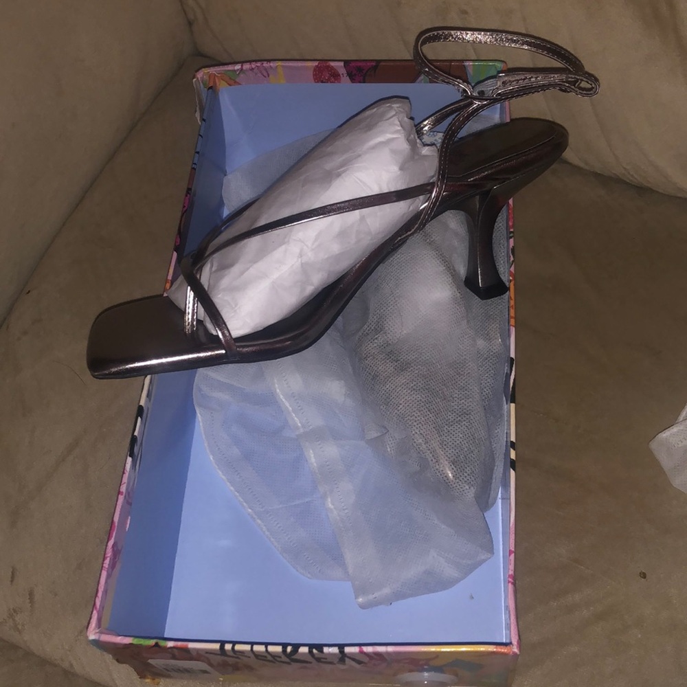 Jeffrey Campbell Shoes 7.5